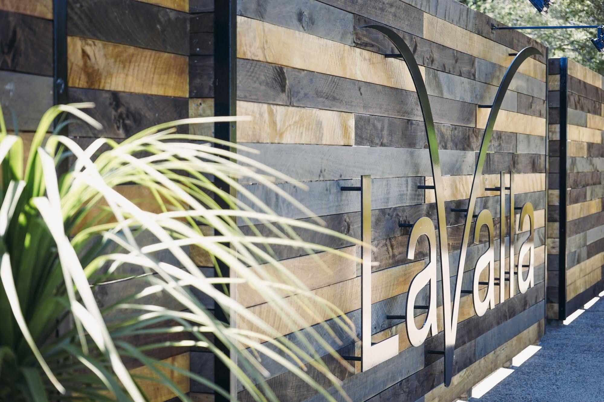 Tuakau Lavalla Estate 게스트하우스 외부 사진